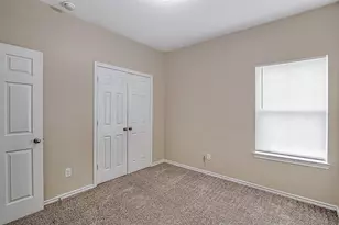 824 Walnut St, Burleson, TX 76028 - Photo 13