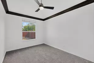 4917 Tulip Ln, Fort Worth, TX 76137 - Photo 31