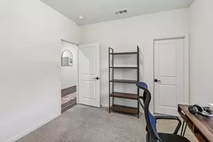 2573 Cinnamon Springs Rd, Glenn Heights, TX 75154 - Photo 19