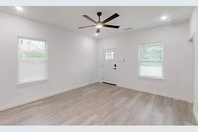 1213 Mill Street #A, Gainesville, TX 76240 - Photo 7