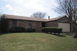 7130 Hedge Dr, Dallas, TX 75249 - Photo 9