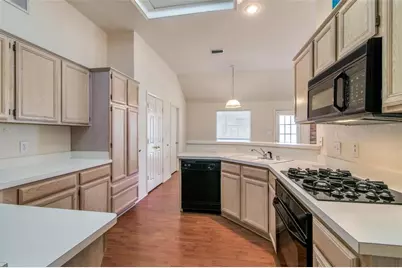 7210 Gillon Drive, Rowlett, TX 75089 - Photo 7