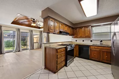 3217 Laurel Oaks Court, Garland, TX 75044 - Photo 11