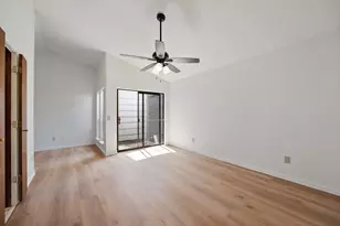 3217 Laurel Oaks Ct, Garland, TX 75044 - Photo 15