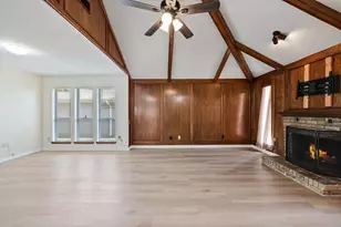 3217 Laurel Oaks Ct, Garland, TX 75044 - Photo 3