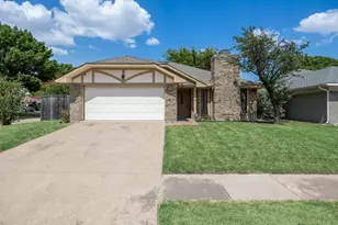 3217 Laurel Oaks Ct, Garland, TX 75044 - Photo 1