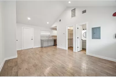 5018 San Jacinto Street #210, Dallas, TX 75206 - Photo 7