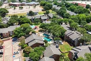 2225 Cameron Crossing, Grapevine, TX 76051 - Photo 3