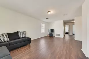 3016 Cesareo Dr, Grand Prairie, TX 75052 - Photo 13
