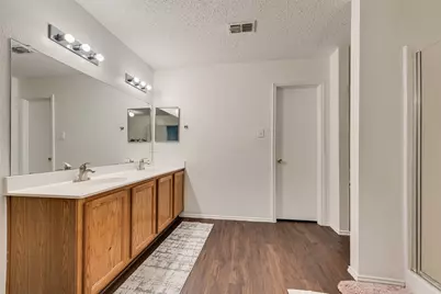 3016 Cesareo Drive, Grand Prairie, TX 75052 - Photo 17