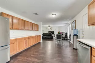 3016 Cesareo Dr, Grand Prairie, TX 75052 - Photo 11