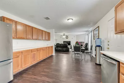 3016 Cesareo Drive, Grand Prairie, TX 75052 - Photo 11