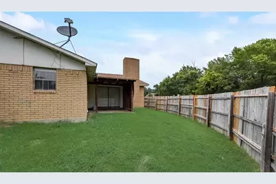10547 Black Walnut Drive, Dallas, TX 75243 - Photo 17