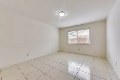 10547 Black Walnut Drive, Dallas, TX 75243 - Photo 11