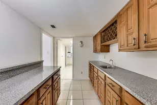 10547 Black Walnut Dr, Dallas, TX 75243 - Photo 7