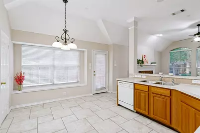 1609 Shadow Crest Drive, Corinth, TX 76210 - Photo 13
