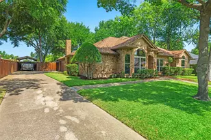 3704 Dahlia Dr, Grand Prairie, TX 75052 - Photo 1