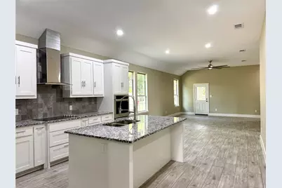 1093 Oak Ridge Drive, Oak Ridge, TX 75160 - Photo 7