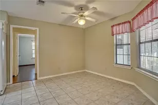 5705 Royal Club Dr, Arlington, TX 76017 - Photo 11