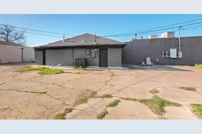 630 Dalworth Street, Grand Prairie, TX 75050 - Photo 35