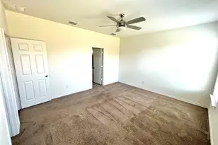 1012 West Dr, Aubrey, TX 76227 - Photo 11