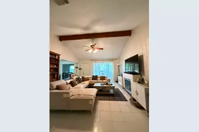 1824 Briar Run, Benbrook, TX 76126 - Photo 5