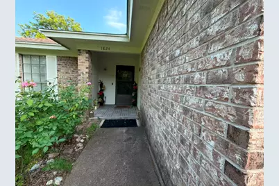 1824 Briar Run, Benbrook, TX 76126 - Photo 37