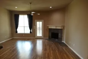 15785 Scenic Rd, Frisco, TX 75035 - Photo 5