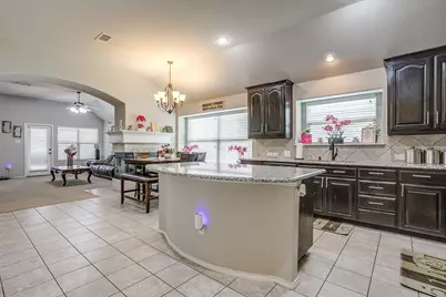 11829 Hassop Lane, Burleson, TX 76028 - Photo 15