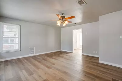 3112 Willow Park Street, Richland Hills, TX 76118 - Photo 7