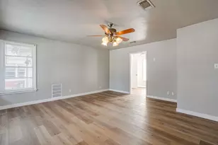 3112 Willow Park St, Richland Hills, TX 76118 - Photo 7
