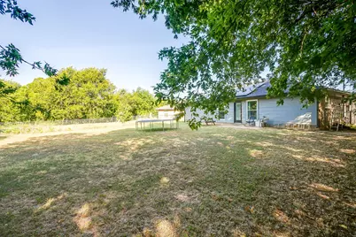 1225 Sandstone Drive, Cleburne, TX 76033 - Photo 23