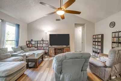 1225 Sandstone Drive, Cleburne, TX 76033 - Photo 5
