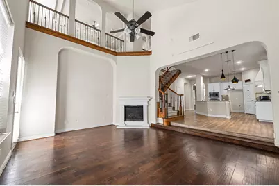 8732 Laurel Canyon Road, Irving, TX 75063 - Photo 5