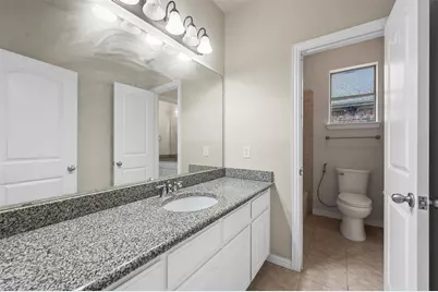 8732 Laurel Canyon Road, Irving, TX 75063 - Photo 23