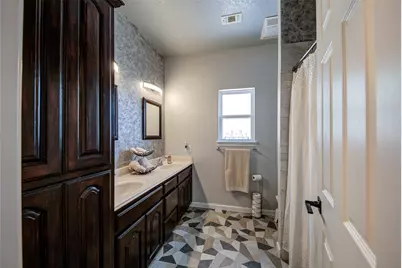 814 Haynie Drive, Runaway Bay, TX 76426 - Photo 5