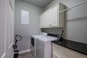 814 Haynie Dr, Runaway Bay, TX 76426 - Photo 23