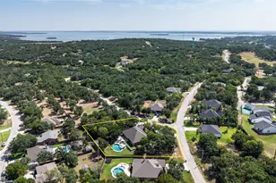 814 Haynie Dr, Runaway Bay, TX 76426 - Photo 7
