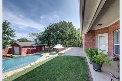 814 Haynie Drive, Runaway Bay, TX 76426 - Photo 33