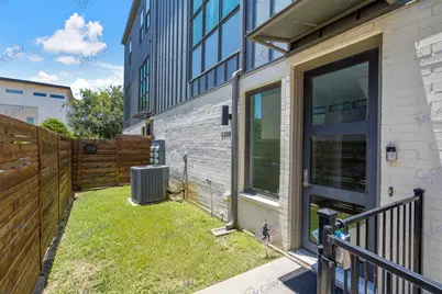 5202 Capitol Avenue #1108, Dallas, TX 75206 - Photo 3