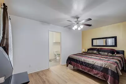 5405 Van Natta Lane, Fort Worth, TX 76112 - Photo 11