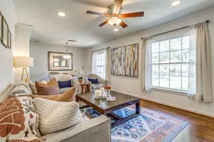 3732 Seguin Dr, Dallas, TX 75220 - Photo 9