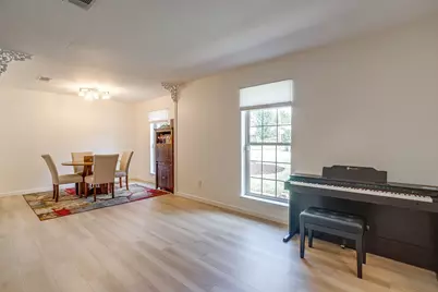 441 W Pleasantview Drive, Hurst, TX 76054 - Photo 5