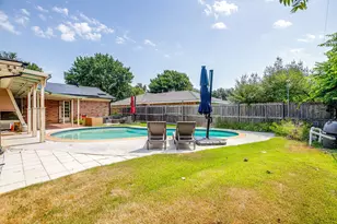 441 W Pleasantview Dr, Hurst, TX 76054 - Photo 33
