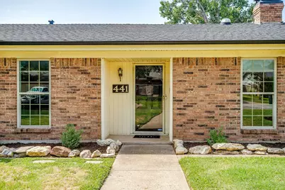 441 W Pleasantview Drive, Hurst, TX 76054 - Photo 3