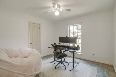 441 W Pleasantview Drive, Hurst, TX 76054 - Photo 19