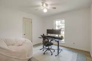 441 W Pleasantview Dr, Hurst, TX 76054 - Photo 19