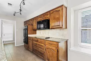 3414 Viscount Dr, Arlington, TX 76016 - Photo 13