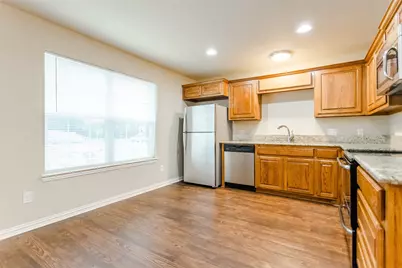 616 W Denton Street, Ennis, TX 75119 - Photo 15
