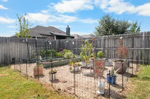 717 Wintergreen Dr, Hewitt, TX 76643 - Photo 37
